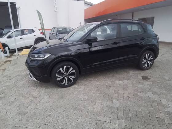 VOLKSWAGEN T-CROSS 1.0 200 TSI TOTAL FLEX AUTOMÁTICO VOLKSWAGEN T-CROSS 1.0 200 TSI TOTAL FLEX AUTOMÁTICO